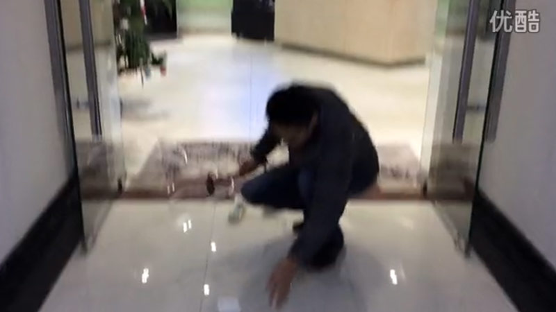 中科電工出品「不怕砸不觸電的安全插座」_高清