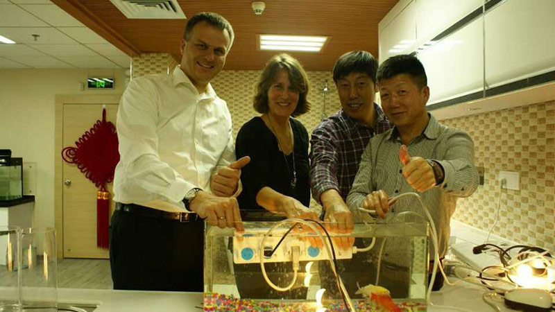The CEO of German THINKTANK company Mr. Bernd and his entourage traveled across the oceans to visit Sinotech and signed a strategic cooperation agreement
